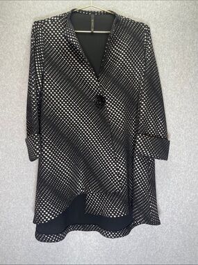 IC by Connie K Asymmetrical Optical Dot Artsy 3/4 Sleeve Jacket Topper